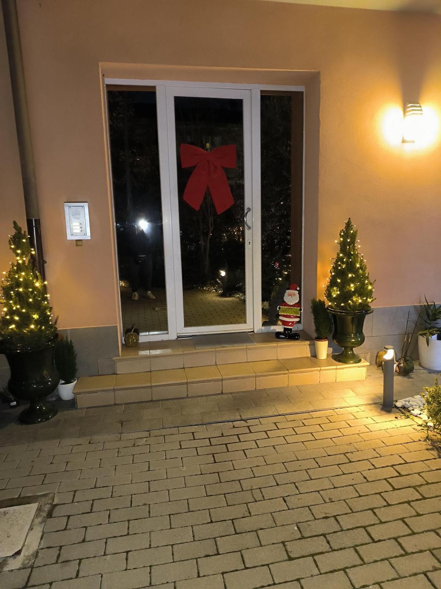 Carla' S House